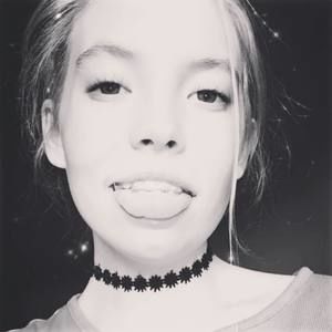 Meet your Posher, Leanna